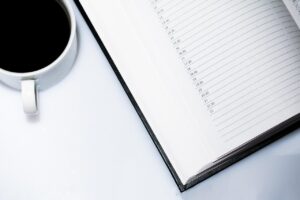 年末に医療脱毛の予約が取れない理由と対策は？